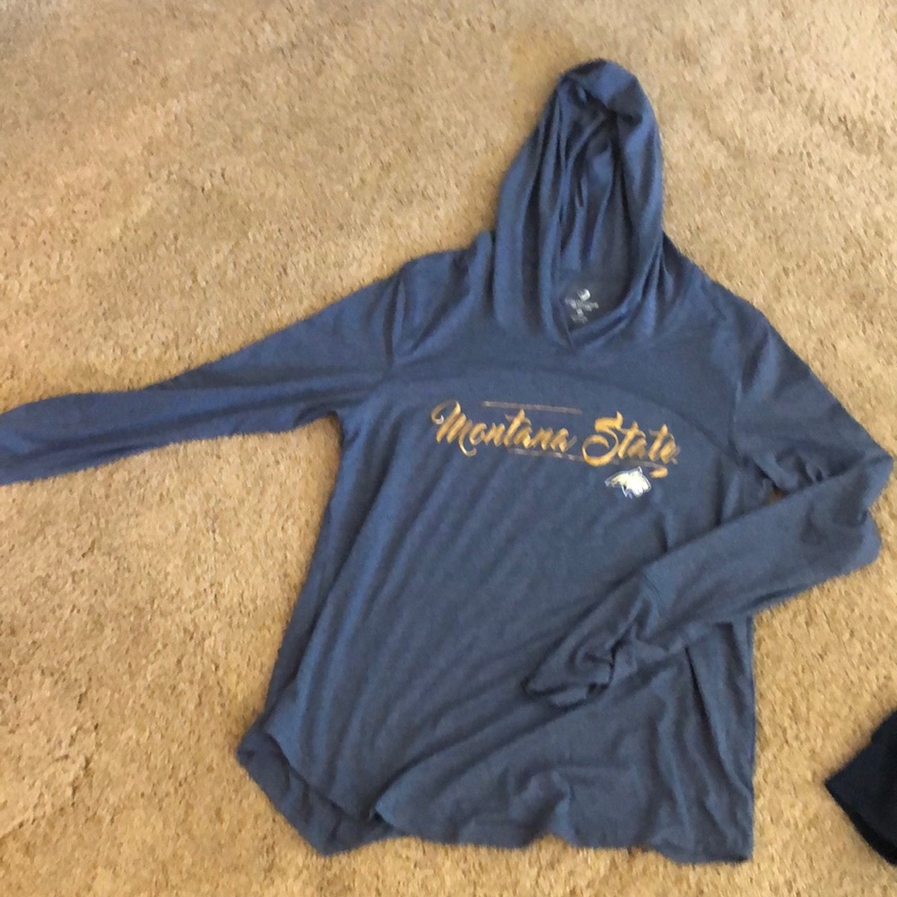 Women’s long sleeve MSU shirt